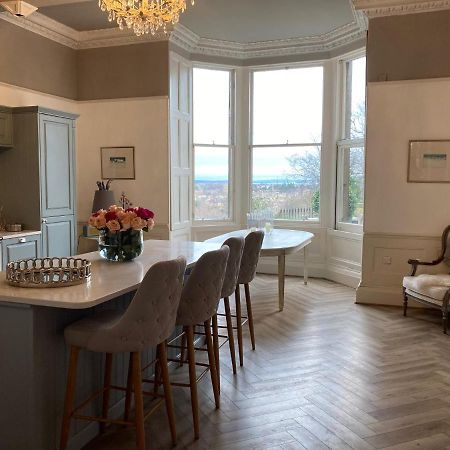 West End Townhouse Panzió EDI Kültér fotó